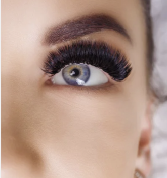 Extension de cils volume russe